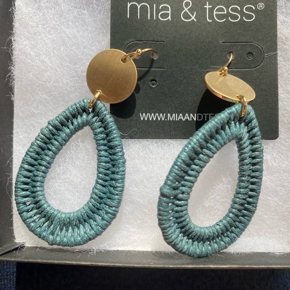 Mia & Tess turquoise earrings - Picture 3 of 5